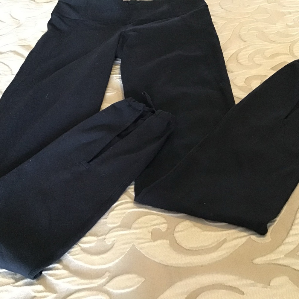 LULULEMON Pants, size 6. Pocket inside waist, slit at ankle with tie
